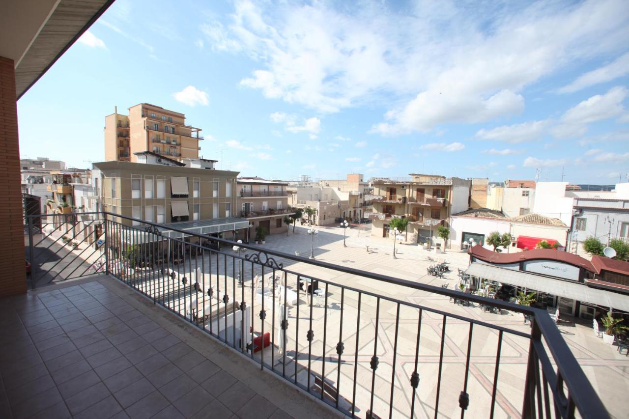 B&B Corso Roma Apricena 外观 照片